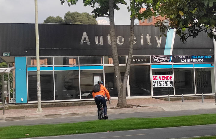 Estratego Inteligencia Inmobiliaria | Bogotá | Colombia | Espacios Comerciales Disponibles